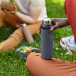 قمقمه آب 600 شیشه با محافظ سیلیکون مدادی Black+Blum